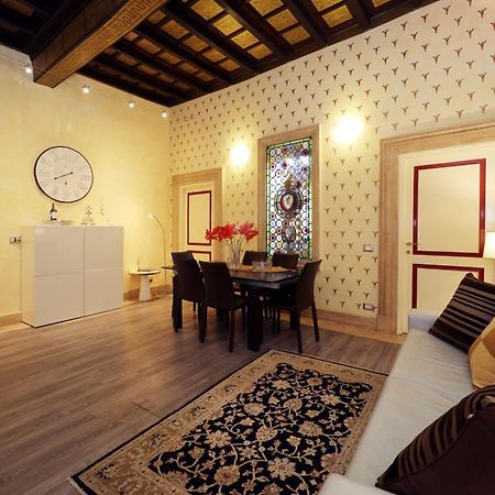Nsm 71Viadelcorso Appartamento Con Terrazzo ローマ エクステリア 写真