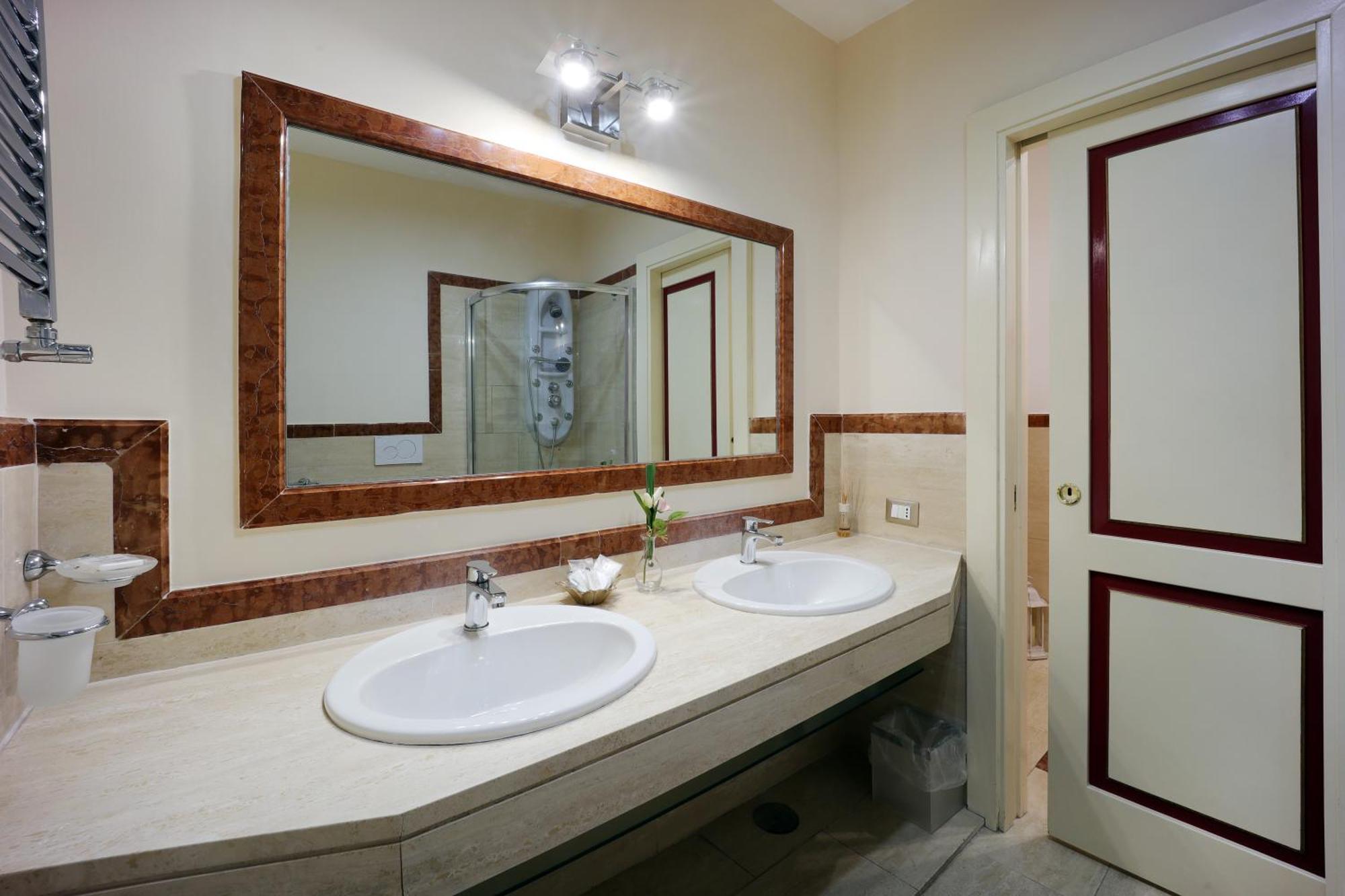 Nsm 71Viadelcorso Appartamento Con Terrazzo ローマ エクステリア 写真