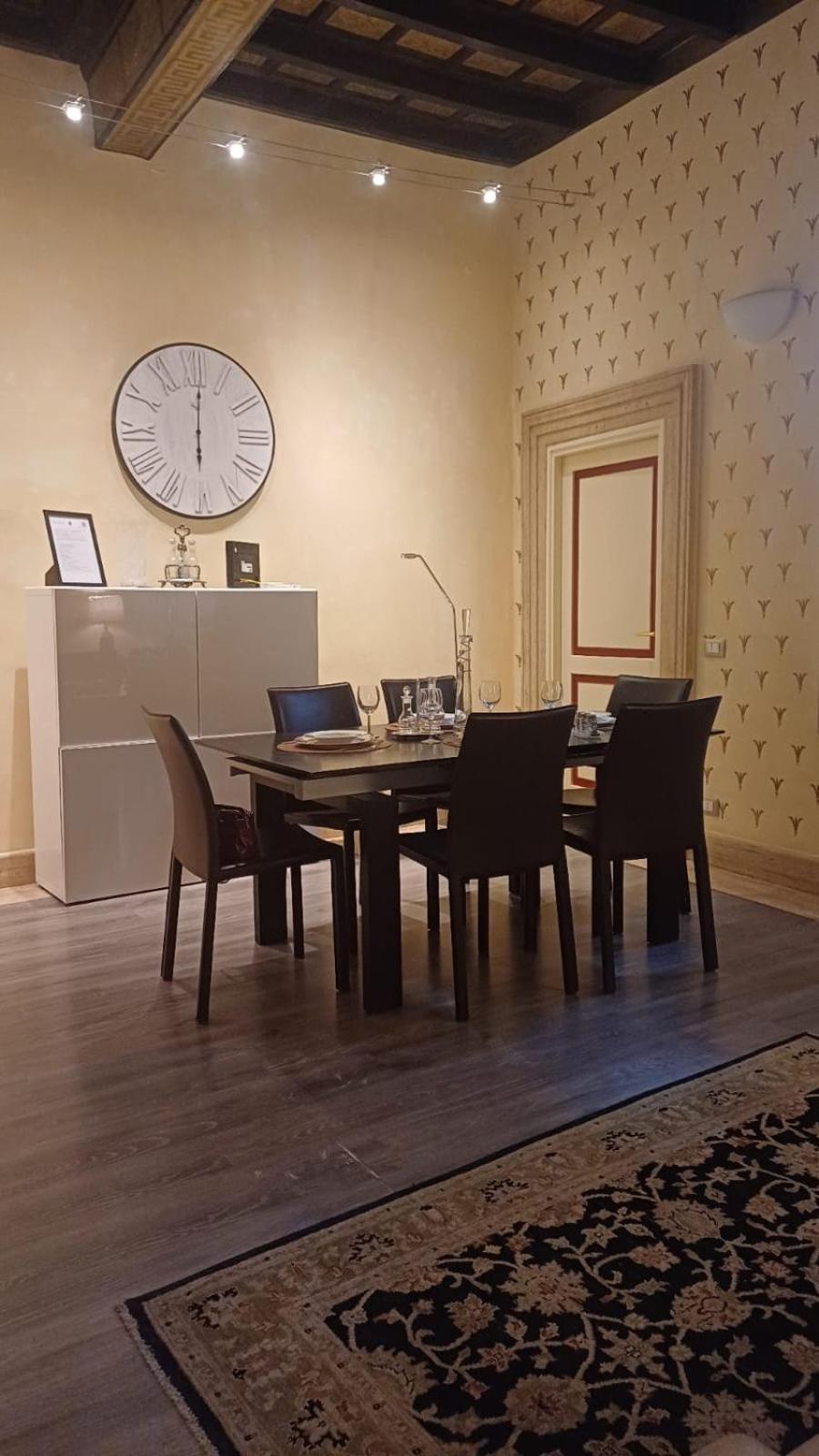 Nsm 71Viadelcorso Appartamento Con Terrazzo ローマ エクステリア 写真